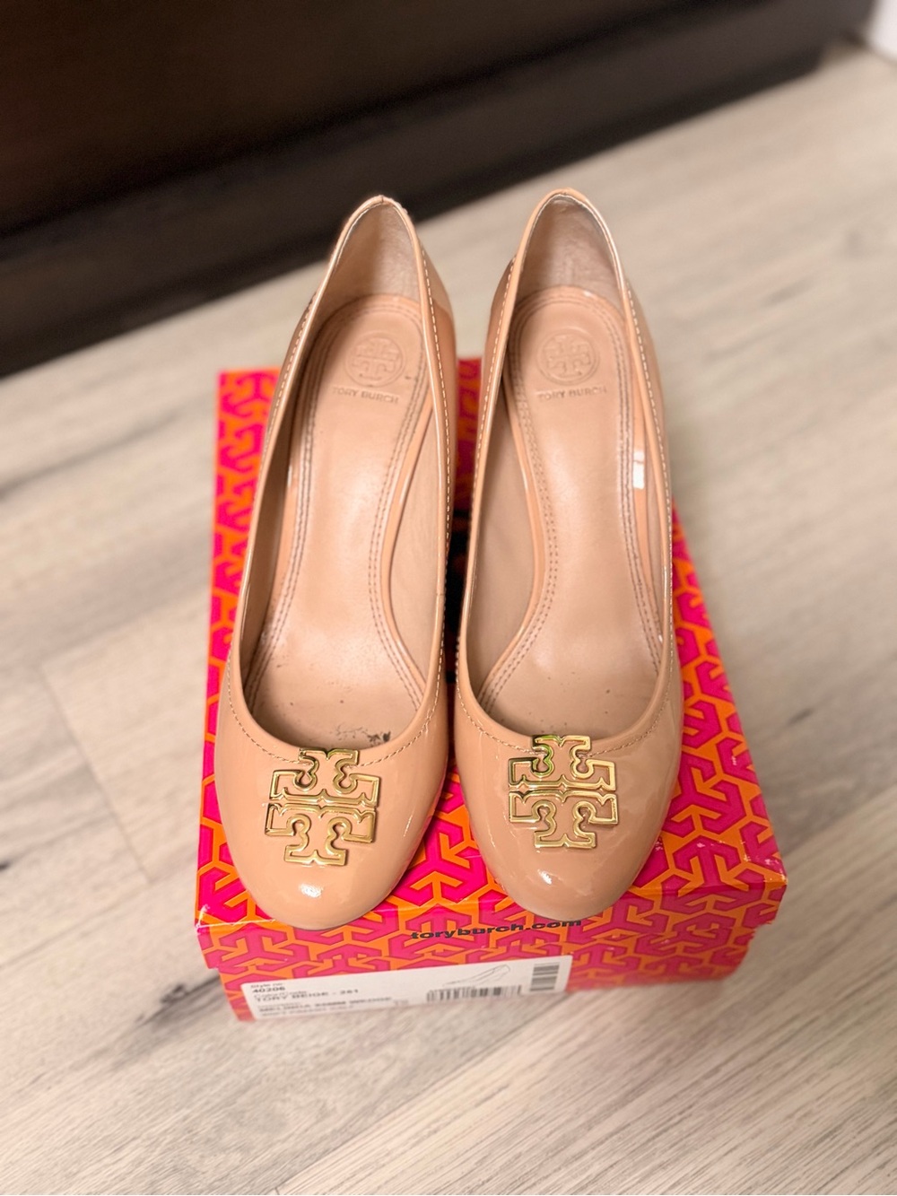Tory Burch Nude Patent Leather Logo Pumps